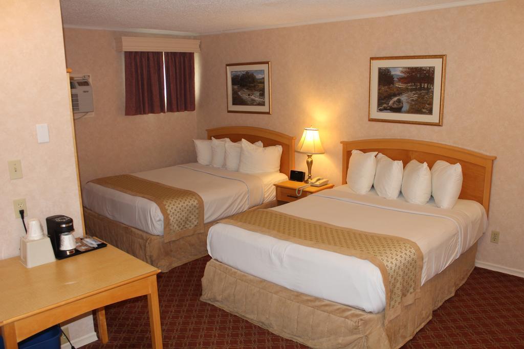 Sword Inn Bancroft Buitenkant foto