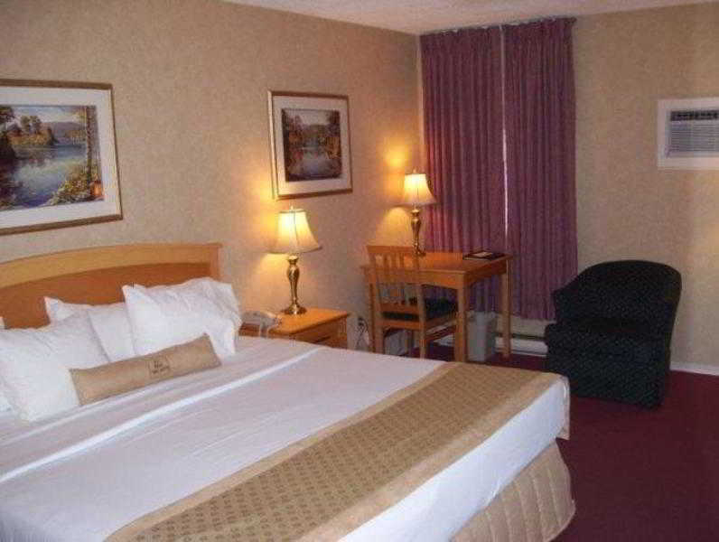 Sword Inn Bancroft Buitenkant foto