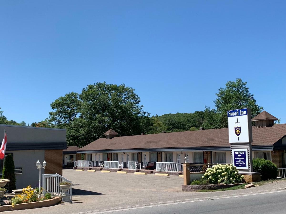 Sword Inn Bancroft Buitenkant foto